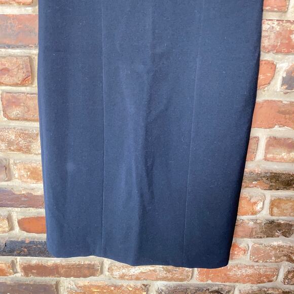 Tahari Arthur S Levine Black Sleeveless Knee Length Sheath Pencil Dress Size 2P - Picture 3 of 7